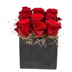 Συνθεσεις Λουλουδιων - Λουλουδια Αγιου Βαλεντινου - Valentines Day - Αποστολη Λουλουδιων Αυθημερον - ROSES CUBE 9 - Κόκκινο Γενέθλια